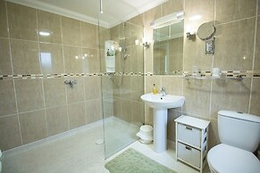 Lovesgrove Country Guest House