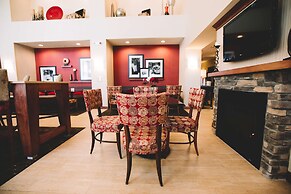 Hampton Inn & Suites Minot Airport