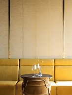 11 Mirrors Design Hotel