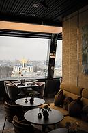 11 Mirrors Design Hotel