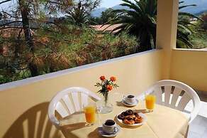 Feeloxenia Corfu Apartments