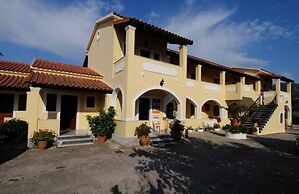 Feeloxenia Corfu Apartments