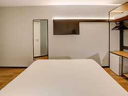 ibis Vitoria Praia de Camburi