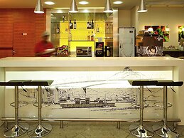 ibis Vitoria Praia de Camburi