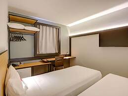 ibis Vitoria Praia de Camburi