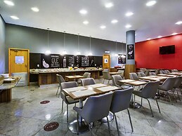ibis Vitoria Praia de Camburi