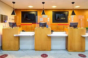 ibis Vitoria Praia de Camburi