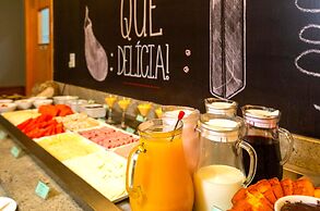 ibis Vitoria Praia de Camburi