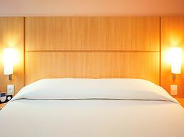 ibis Vitoria Praia de Camburi