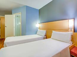 ibis Vitoria Praia de Camburi