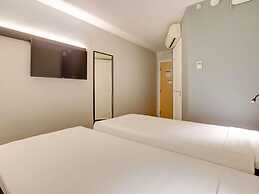 ibis Vitoria Praia de Camburi