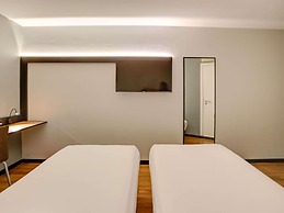ibis Vitoria Praia de Camburi