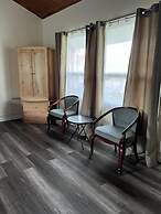 Vinehurst Inn And Suites