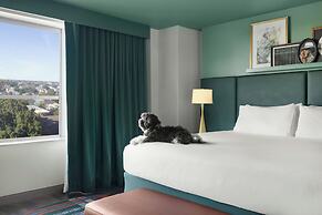 Hotel Tonnelle New Orleans, A Tribute Portfolio Hotel By Marriott