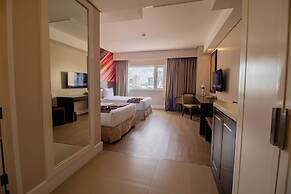 Harolds Hotel CEBU