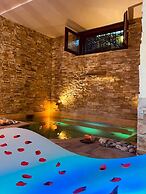 Aurelia Garden Gold Bed & Breakfast