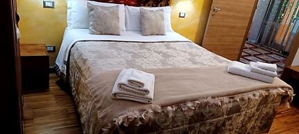 Aurelia Garden Gold Bed & Breakfast