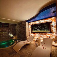 Aurelia Garden Gold Bed & Breakfast