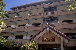 Bonny Hotel