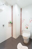 Phranang Place Hotel