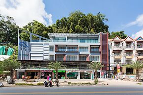 Phranang Place Hotel