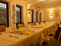 Anise Hotel & Restaurant