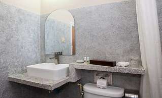 Anise Hotel & Restaurant