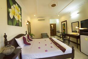 Anise Hotel & Restaurant