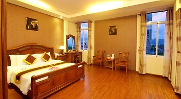 Luxury Nha Trang Hotel