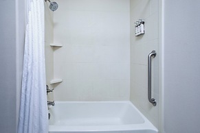 Holiday Inn Express & Suites Duncan by IHG