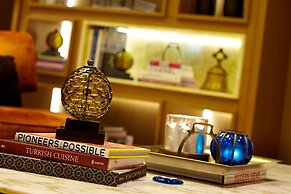 Renaissance Istanbul Polat Bosphorus Hotel