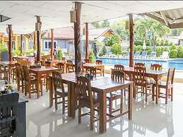 Lanta New Beach Bungalows