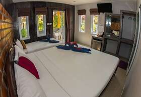 Lanta New Beach Bungalows