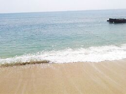 Lanta New Beach Bungalows