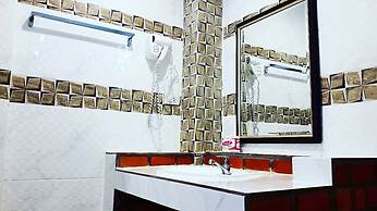 Lanta New Beach Bungalows