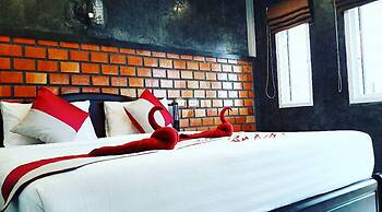 Lanta New Beach Bungalows