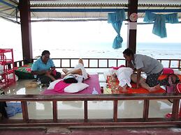 Lanta New Beach Bungalows