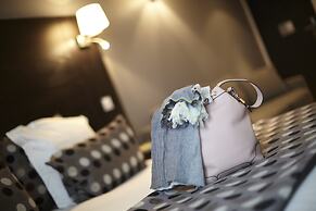Seven Urban Suites Nantes Centre
