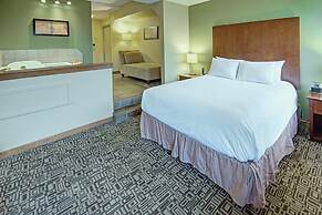 Mountain Side Hotel Whistler by Executive