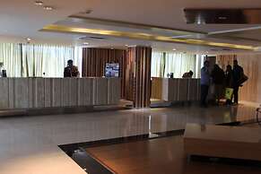 Davanam Sarovar Portico Suites Bengaluru