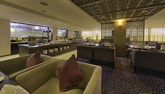 Davanam Sarovar Portico Suites Bengaluru