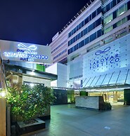 Davanam Sarovar Portico Suites Bengaluru