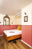 The Elliot - Adults only