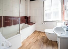 The White Hart Hotel