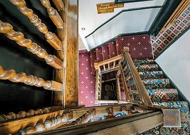 The White Hart Hotel