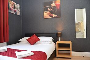 Hyde Park Apartments