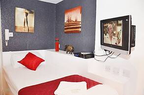 Hyde Park Apartments