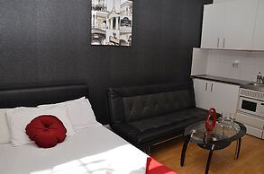 Hyde Park Apartments