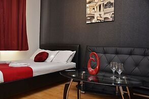 Hyde Park Apartments