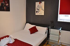 Hyde Park Apartments